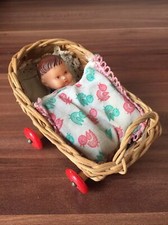 Stubenwagen mit Ari Puppe