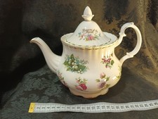 Royal Albert Teekanne . Blumen