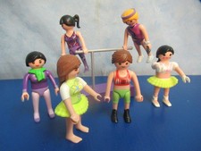 Viele Turnerinnen Turner am