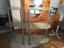 dekorative dreistöckige Bartheke