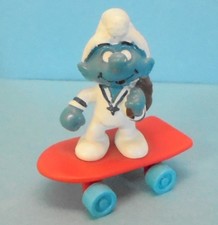 LOVABLES 20904 20185 SEEMANN Schlumpf auf rotem Skateboard SCHLEICH