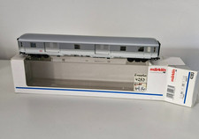 Märklin H0 4283 Personenwagen Schnellzug-Gepäckwagen mit 4Rolltoren,silber,OVP