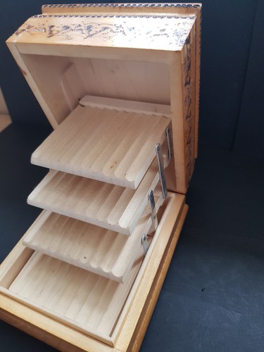 Alter zigarettenspender holz - zigarettenspender,