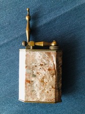 Sehr großes massives