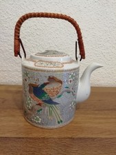 Keramik-Teekanne. 600 ml Bambus-Henkel, Vogelmotive