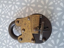 antikes Vorhängeschloss