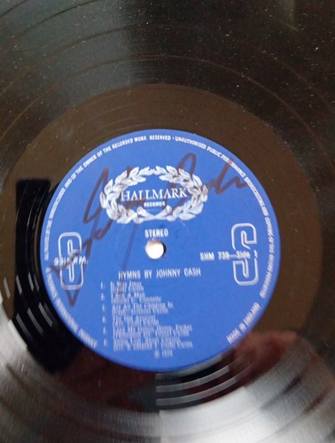 Johnny cash genuine signed - johnny,