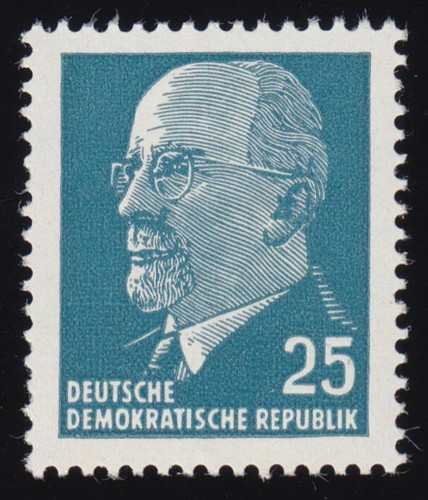 934 walter ulbricht 25 - walter,