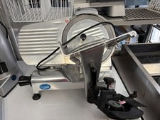 1 Wurst Käse Schneidemaschine GGG  mit Schleifeinrichtung