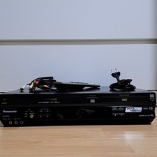 PANASONIC NV-VP33 DVD PLAYER -