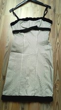 Cocktailkleid, eng