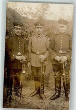 39803364 - Drei deutsche