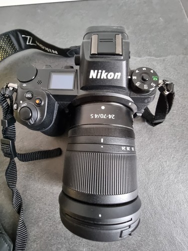 Nikon vollformat nur - z6,
