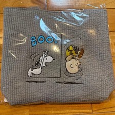 Pionunnal BACH Peanuts Snoopy