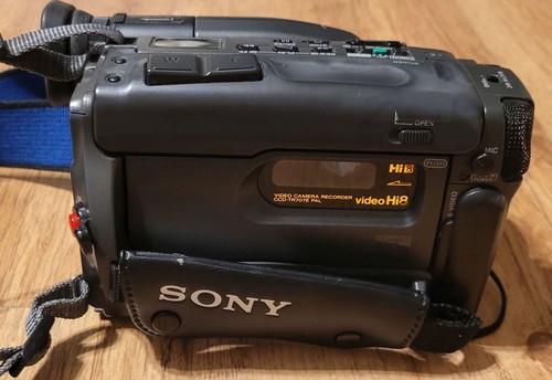 Sony ccd tr707e camera - sony,