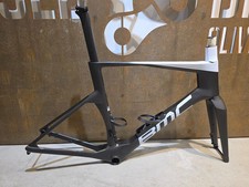 BMC TEAMMACHINE R 01 RAHMENSET / CARBON BLACK COOL WHITE / 56CM  56CM