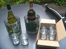 Trinkset 8-teilig  6 Gläser + 2 Glaskübel grün-silber Palmen-Dekor