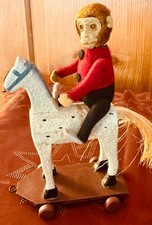 SCHUCO AFFE BELLHOP/PAGE mit