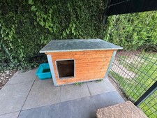Bromet Vollisolierte Schrägdach Hundehütte auch für Kaninchen, Enten usw. 