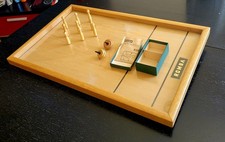 Tischkegelspiel der firma - der,
