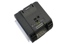 Siemens SINAMICS G110 6SL3211-0AB21-5AA1 Frequenzumrichter 1,5kW 230V IP20