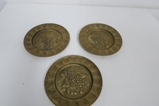 3 x Wandteller Messing  mit Motiven  Jahreszeiten   Ø 14,5 cm,