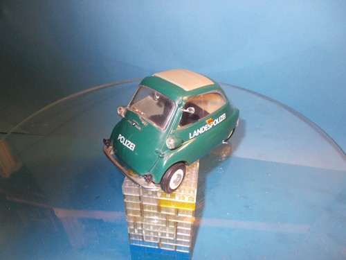 Revell bmw - revell, 1/18:"bmw