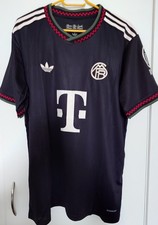 FC Bayern München Trikot 2026 Nr.9 KANE Gr.XL Schwarz Retro Vintage Logo 