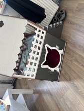 Katzenhaus Mit Treppe