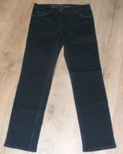 Gerry Weber Damen Jeans Irina Gr. 40S schwarz gerades Bein