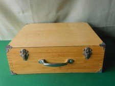 alter Kasten Holz Holzkasten