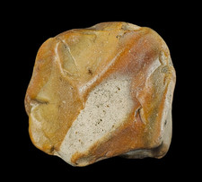 Flint, Feuerstein, bunt mit etwas Opal; Katharinenhof, Insel Fehmarn; 4 x 4 cm