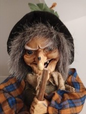 Hexe auf Besen, dekorative