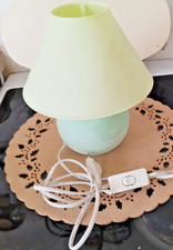 kleine Tisch-Leuchte, lindgrün, Keramik, runder Fuß ***TOP***