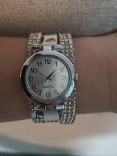 Armbanduhr mit Strass