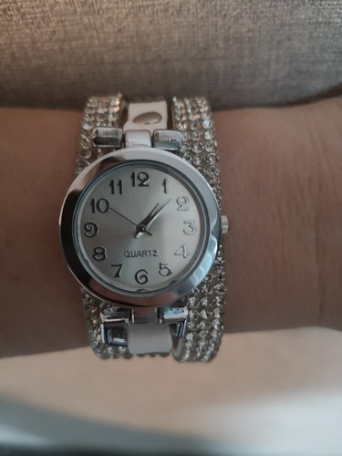 Armbanduhr mit strass - armbanduhr,