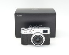 Fujifilm X100V silber wie neu