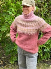 Handgestrickter Winterpullover im Norwegerdesign wieder ein Unikat