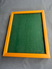 Holz Bilderrahmen mit Glas Pinwand Vitrine Pins Grüner Filz austauschbar 44 x 34