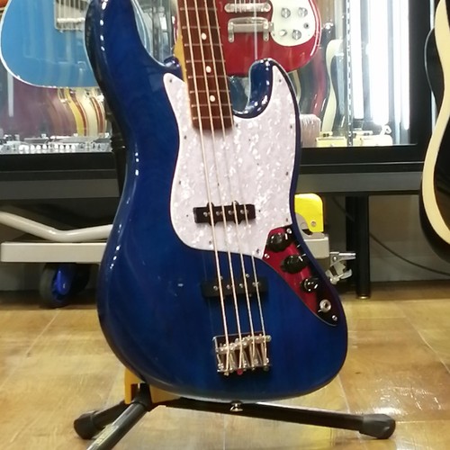 Fender japan jazz - [fender,
