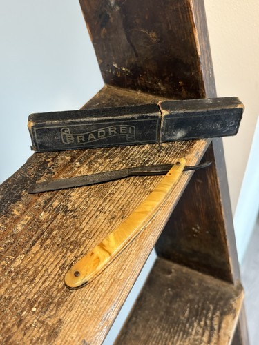 Antikes rasiermesser bradrei - antikes,