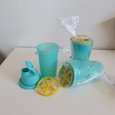TUPPERWARE~Shaker MixFix 250