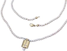 Pearl necklace brilliant 750