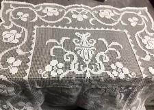 Scheibengardine Gr. 92 X 67 cm in Handarbeit geklöppelt 