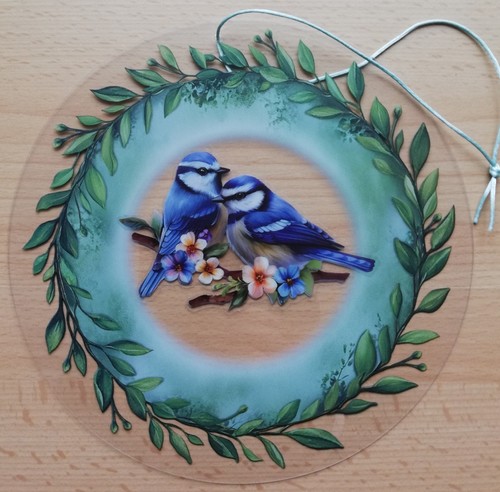Fensterbild aus windradfolien - fensterbild,