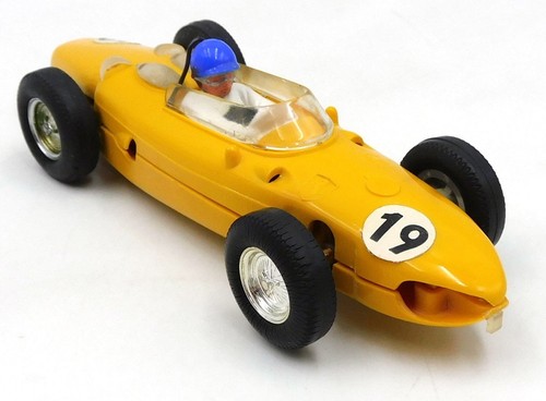 Scalextric ferrari slot car - scalextric,