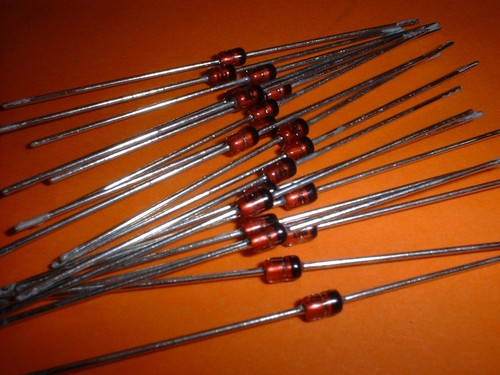 20x diode 1 3 - 4,7v, watt