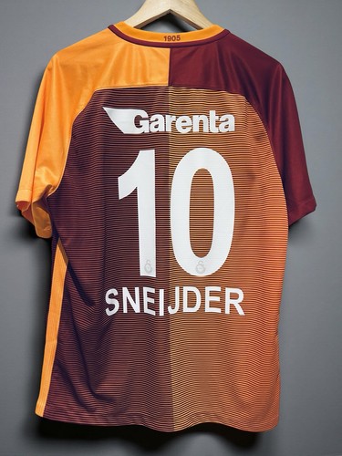 Authentic sneijder - #10,