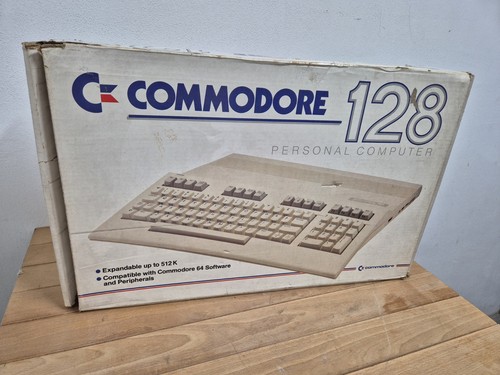 Commodore c128 netzteil - +,