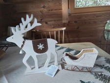 HOLZ HIRSCH mit Holzschlitten